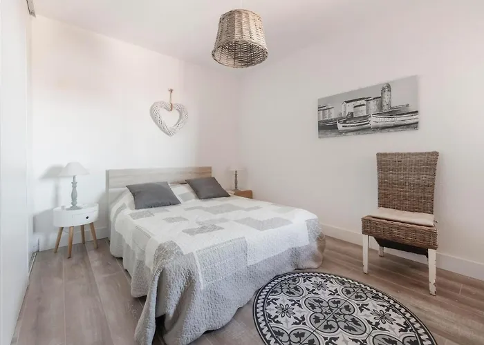 Le Petit Colliourenc - Apt Climatise Avec Terrasse
